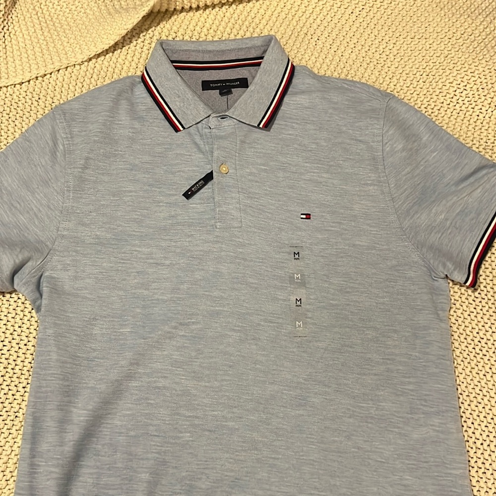 NWT Tommy hillfiger top